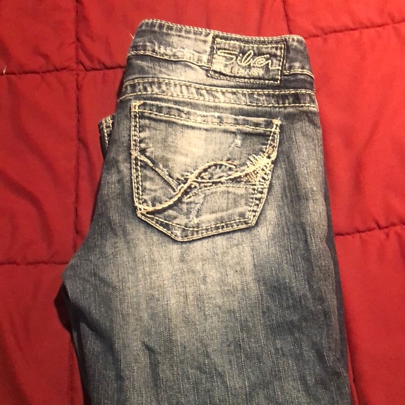 Distressed Silver Jeans - Picture 3 of 6